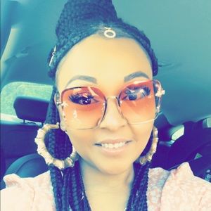 Meet your Posher, Bianca